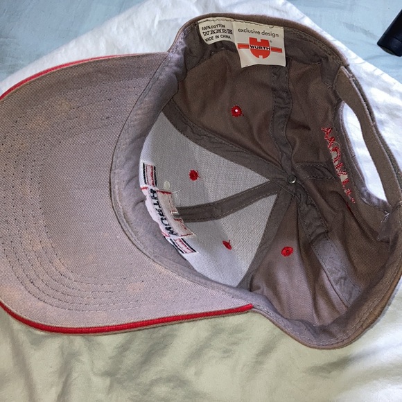 Wurth hat with Velcro back closing - Picture 5 of 5
